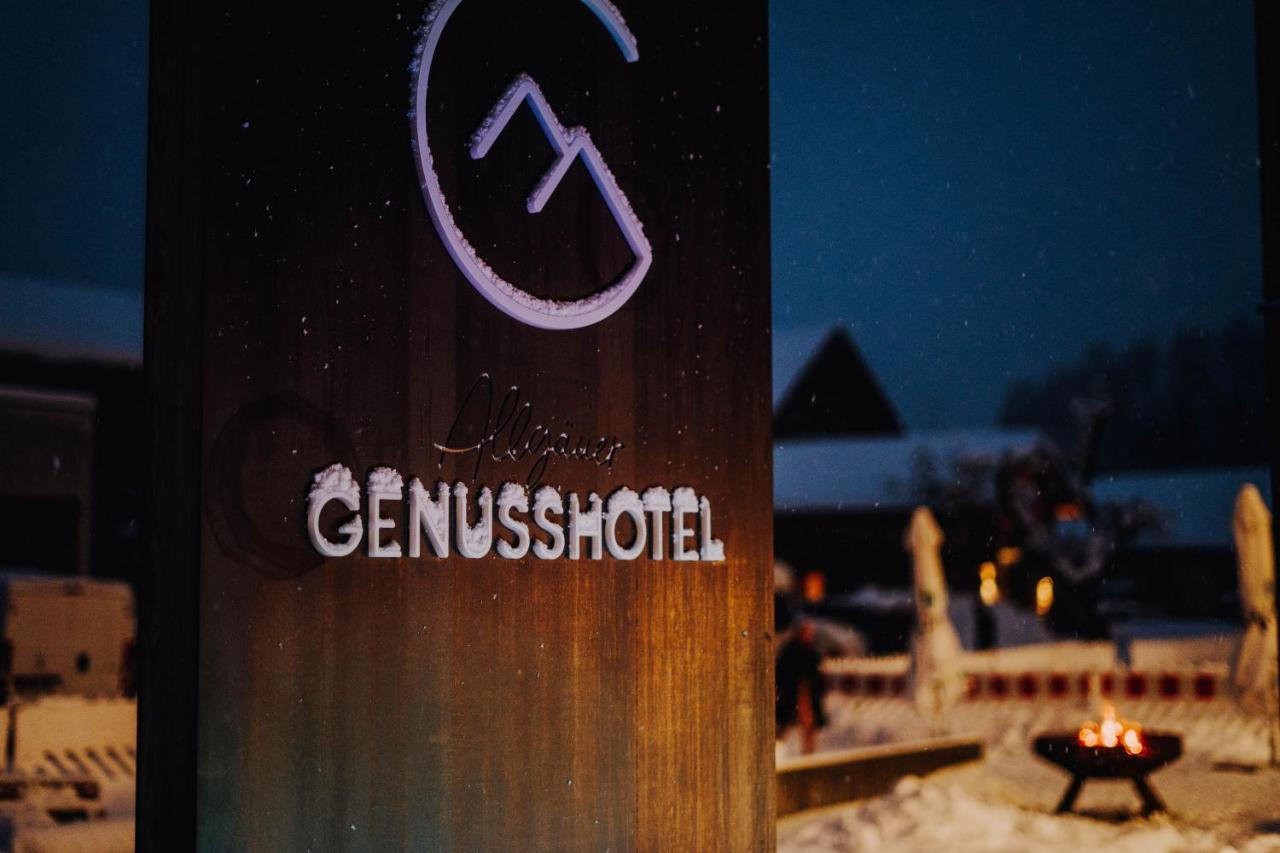 Allgaeuer Genusshotel Und Historischer Dorfgasthof Hirsch Leutkirch im Allgäu Zewnętrze zdjęcie